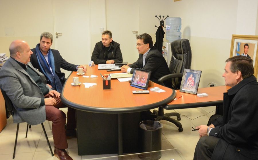 Uñac se reunió con Héctor Laplace secretario nacional de AOMA