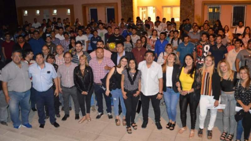 Catamarca: Mediante un convenio entre la UOCRA y Yamana- Proyecto Agua Rica, 175 andalgalenses ya se capacitan en oficios relacionados con la construcción Catamarca: Mediante un convenio entre la UOCRA y Yamana- Proyecto Agua Rica, 175 andalgalenses ya se capacitan en oficios relacionados con la construcción