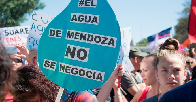 A tener en cuenta: El Ministro Juan Cabandié retuiteó un artículo del antiminero Enrique Viale A tener en cuenta: El Ministro Juan Cabandié retuiteó un artículo del antiminero Enrique Viale