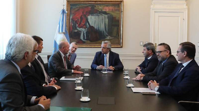 Alberto Fernández recibió a Uñac y la minera a cargo de dos proyectos claves para San Juan Alberto Fernández recibió a Uñac y la minera a cargo de dos proyectos claves para San Juan