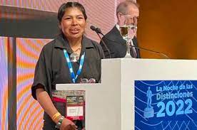 Antonia Mamaní de Minera Exar, galardonada como mujer minera del año Antonia Mamaní de Minera Exar, galardonada como mujer minera del año