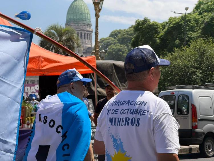 AOMA adhiere al paro general de la CGT