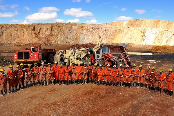 AOMA negoció un acuerdo acumulativo en dos pagos para los trabajadores de la rama extractiva