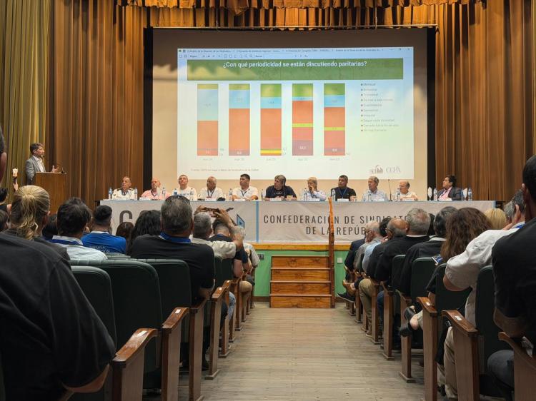 AOMA participó del congreso extraordinario de CSIRA, donde se advirtió sobre el "industricidio" del gobierno de Milei