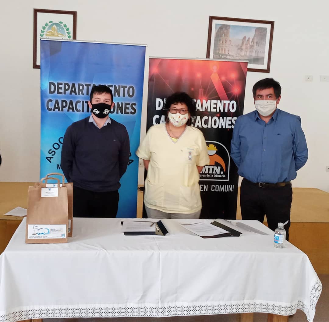 Santa Cruz: AOMA donó un equipo para detectar Covid al hospital de Puerto San Julián Santa Cruz: AOMA donó un equipo para detectar Covid al hospital de Puerto San Julián