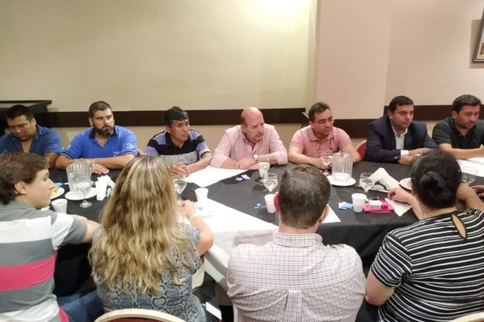 AOMA Jujuy: Tinte sostuvo que "los cambios de gobierno impactan fuertemente en la minería" AOMA Jujuy: Tinte sostuvo que "los cambios de gobierno impactan fuertemente en la minería"