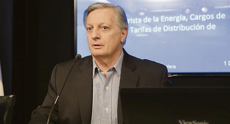 Chubut: en un clima tenso, el Gobierno defendió la actividad minera Chubut: en un clima tenso, el Gobierno defendió la actividad minera
