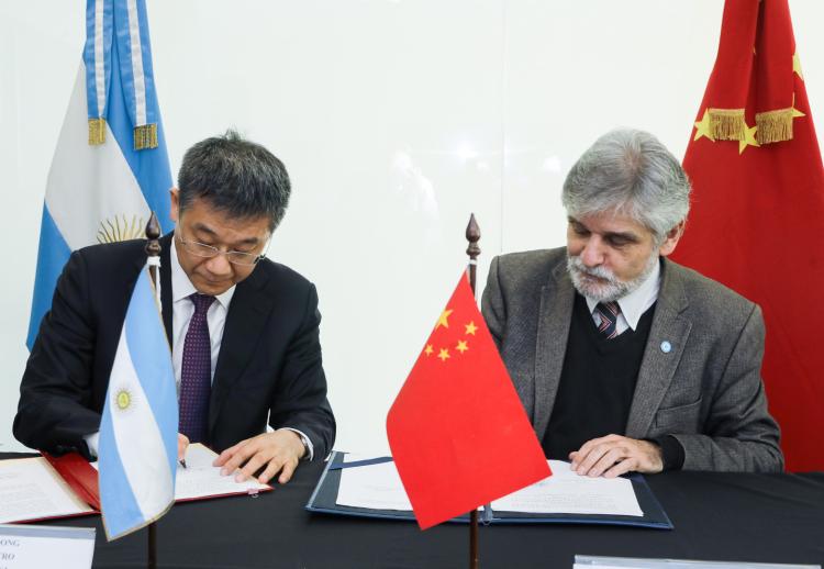 Argentina y China reafirmaron los esfuerzos en cooperación científica Argentina y China reafirmaron los esfuerzos en cooperación científica