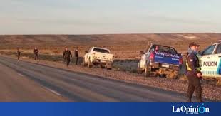 Asalto a la Minera Don Nicolás: Policía encontró una camioneta abandonada pero no dan con los ladrones Asalto a la Minera Don Nicolás: Policía encontró una camioneta abandonada pero no dan con los ladrones