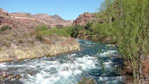 La Pampa: Las idas y vueltas por la 7722 mendocina fueron aprovechadas por los pampeanos para reclamarle a Mendoza por el agua La Pampa: Las idas y vueltas por la 7722 mendocina fueron aprovechadas por los pampeanos para reclamarle a Mendoza por el agua
