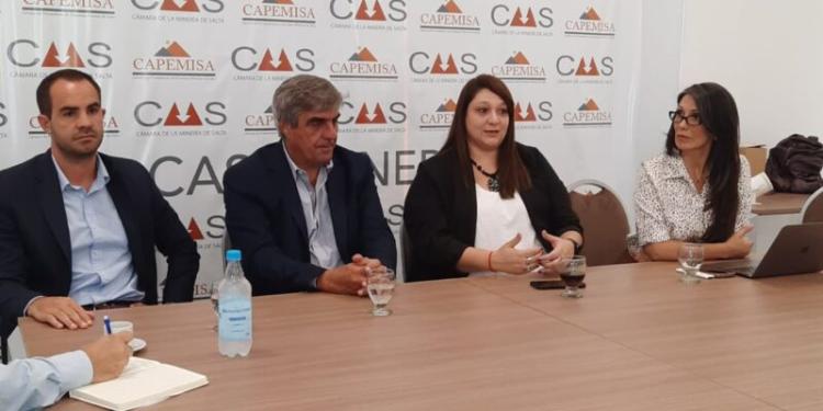 CAEM mantuvo encuentros con la Cámara de Minería de Salta y con la Secretaria provincial de Minería y Energía CAEM mantuvo encuentros con la Cámara de Minería de Salta y con la Secretaria provincial de Minería y Energía