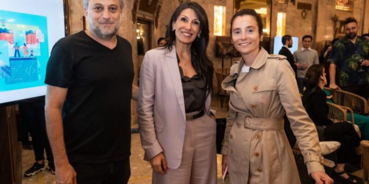 CAEM participó del brindis de fin de año de Fundar que reunió a referentes políticos, sociales y empresariales CAEM participó del brindis de fin de año de Fundar que reunió a referentes políticos, sociales y empresariales