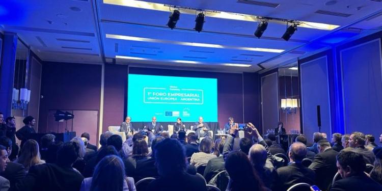 CAEM participó del Primer Foro Empresarial Unión Europea Argentina CAEM participó del Primer Foro Empresarial Unión Europea Argentina