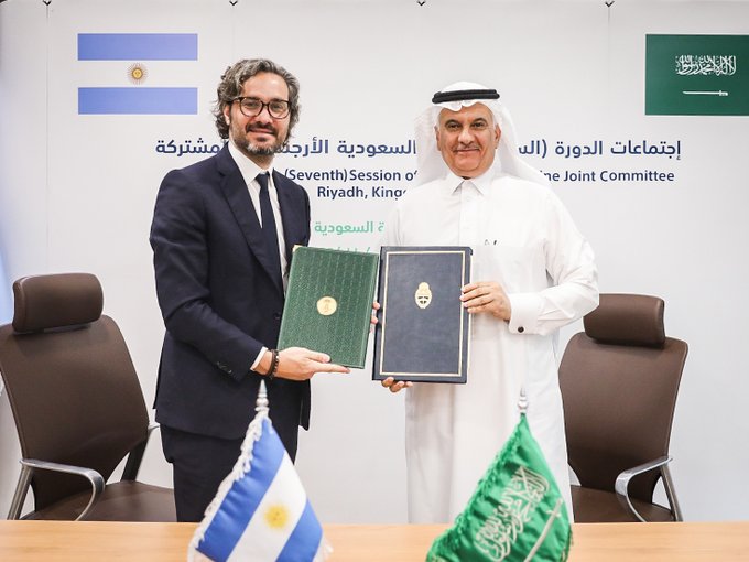 Cafiero en Arabia Saudita: Eje en aumentar las exportaciones y atraer inversiones en sectores estratégicos Cafiero en Arabia Saudita: Eje en aumentar las exportaciones y atraer inversiones en sectores estratégicos