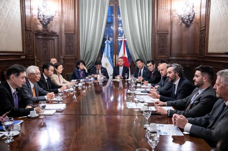 Cafiero recibió a Federación Empresarial de Japón para ampliar y fortalecer el comercio bilateral Cafiero recibió a Federación Empresarial de Japón para ampliar y fortalecer el comercio bilateral