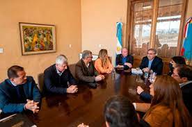 Catamarca: Ante la negativa de la oposición, se frustró el diálogo con el Gobierno. La minería uno de los puntos de discusión Catamarca: Ante la negativa de la oposición, se frustró el diálogo con el Gobierno. La minería uno de los puntos de discusión