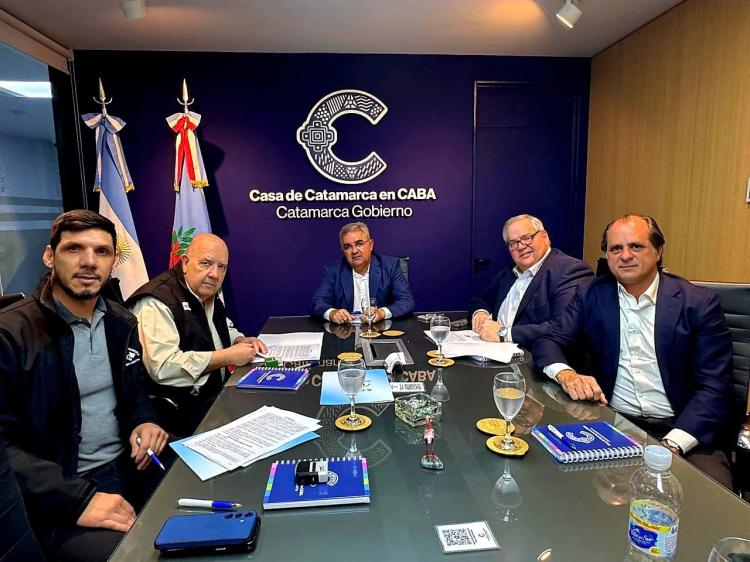 Catamarca: AOMA y AbraSilver firman un convenio para fortalecer las condiciones laborales