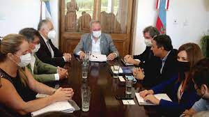 Catamarca: El Gobierno provincial firmó un convenio junto al Grupo Iraola para generar inversiones Catamarca: El Gobierno provincial firmó un convenio junto al Grupo Iraola para generar inversiones