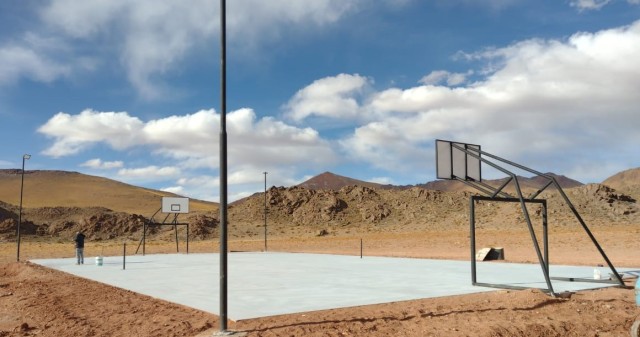 Catamarca: Empresa Galaxy concreta más obras para las comunidades de Antofagasta de La Sierra Catamarca: Empresa Galaxy concreta más obras para las comunidades de Antofagasta de La Sierra