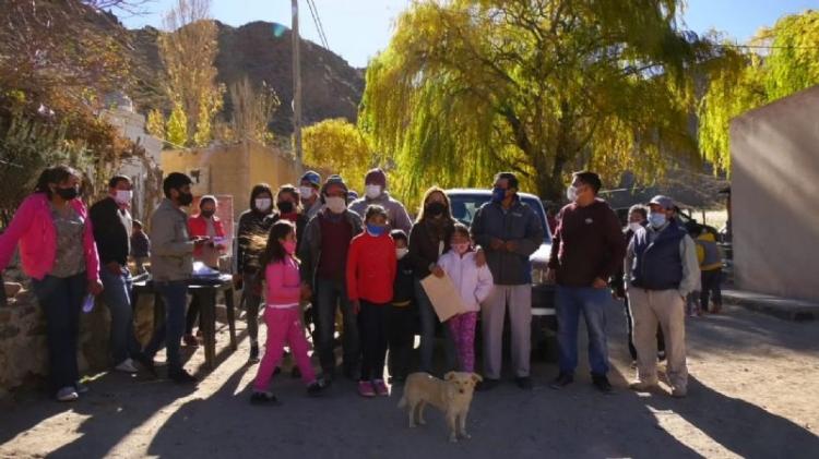 Catamarca: La intendenta de Fiambalá visitó Las Papas Catamarca: La intendenta de Fiambalá visitó Las Papas