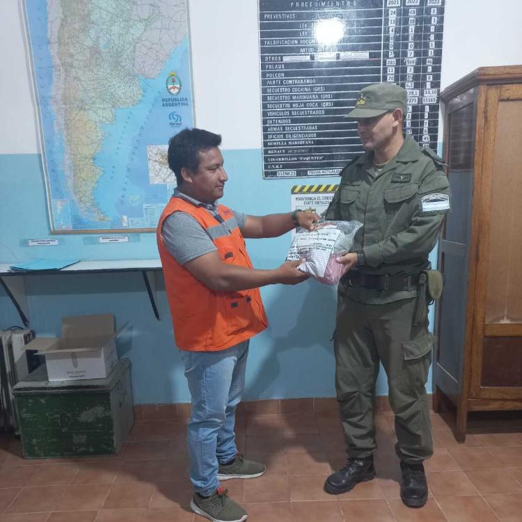 Catamarca: Policía Minera puso a resguardo rodocrosita secuestrada en Tinogasta Catamarca: Policía Minera puso a resguardo rodocrosita secuestrada en Tinogasta