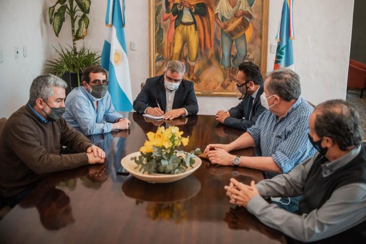 Catamarca: YMAD vuelve a pagar utilidades a la provincia Catamarca: YMAD vuelve a pagar utilidades a la provincia