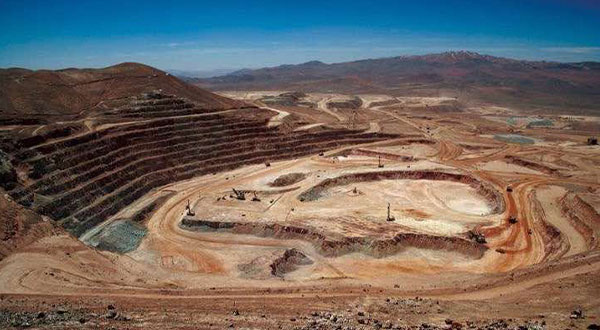 Chile: Mina de cobre más grande del mundo se acerca a paro por sueldos Chile: Mina de cobre más grande del mundo se acerca a paro por sueldos