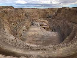 Chubut: "De Contradicciones y Desventuras", la opinión de la Cámara de Proveedores y Empresarios Mineros Chubut: "De Contradicciones y Desventuras", la opinión de la Cámara de Proveedores y Empresarios Mineros