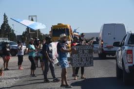 Chubut: Juegos, trampas y dos juezas humeantes Chubut: Juegos, trampas y dos juezas humeantes