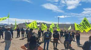 Chubut: Multitudinaria manifestación por la zonificación minera en la Meseta del Chubut Chubut: Multitudinaria manifestación por la zonificación minera en la Meseta del Chubut