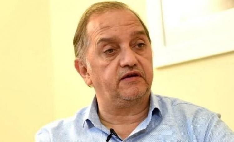 Chubut: Di Pierro criticó a Linares por no haber participado del debate minero Chubut: Di Pierro criticó a Linares por no haber participado del debate minero