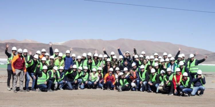 Con apoyo de CAEM, jóvenes industriales recorrieron Minera Exar y otras empresas jujeñas Con apoyo de CAEM, jóvenes industriales recorrieron Minera Exar y otras empresas jujeñas
