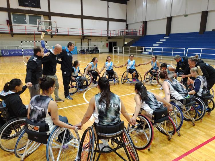 Con el apoyo de Pan American Silver Argentina, Las Lobas iniciaron su preparación para el Sudamericano de básquet adaptado Con el apoyo de Pan American Silver Argentina, Las Lobas iniciaron su preparación para el Sudamericano de básquet adaptado