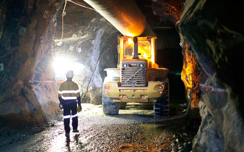Covid-19 interrumpe la producción minera mundial por USD 8.8 mil millones Covid-19 interrumpe la producción minera mundial por USD 8.8 mil millones