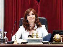 Cristina disruptiva: da la mejor definición y solución a problema económico (¿Se podrá?) Cristina disruptiva: da la mejor definición y solución a problema económico (¿Se podrá?)