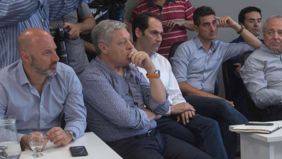 Mendoza: Doble presión por la minería; empresarios adentro y ambientalistas afuera Mendoza: Doble presión por la minería; empresarios adentro y ambientalistas afuera