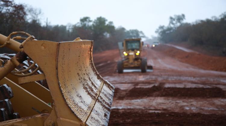 Economistas coinciden que las obras públicas "son centrales para la dinámica económica del país" Economistas coinciden que las obras públicas "son centrales para la dinámica económica del país"