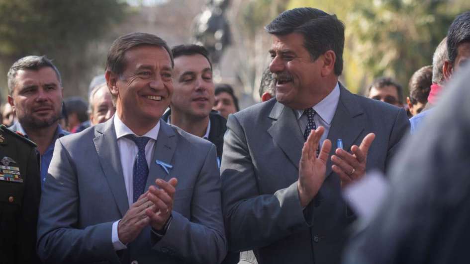 Mendoza: Ejes de trabajo: banco provincial, minería y calidad educativa Mendoza: Ejes de trabajo: banco provincial, minería y calidad educativa