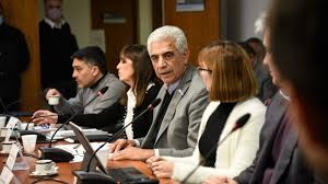El Congreso reúne a Estado, cámaras y universidades para definir perspectivas El Congreso reúne a Estado, cámaras y universidades para definir perspectivas