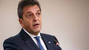 El Gobierno negocia un "dólar minero": cuánto busca sumar y las condiciones en juego El Gobierno negocia un "dólar minero": cuánto busca sumar y las condiciones en juego