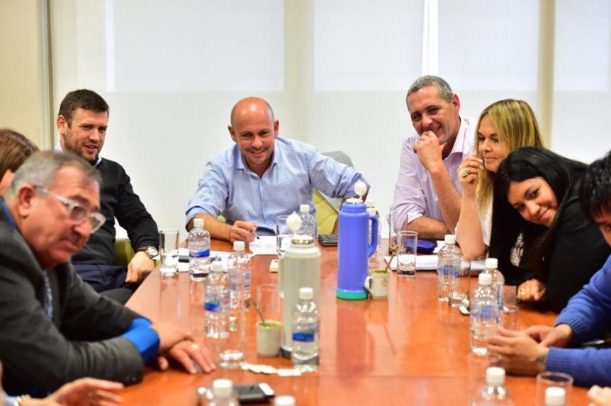 Chubut: El poroteo minero; las posturas encontradas dentro del bloque oficialista Chubut: El poroteo minero; las posturas encontradas dentro del bloque oficialista