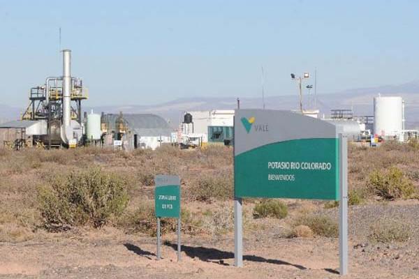 Mendoza: Empresarios chinos visitarán la mina de potasio Río Colorado