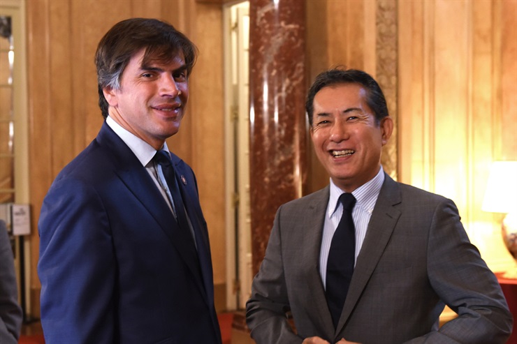 Empresarios japoneses se interesan en el sector minero y de hidrocarburos Empresarios japoneses se interesan en el sector minero y de hidrocarburos