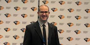 "En PDAC, las personas que no hablan tú mismo idioma también conocen los proyectos de San Juan" sostuvo Guglielmini "En PDAC, las personas que no hablan tú mismo idioma también conocen los proyectos de San Juan" sostuvo Guglielmini