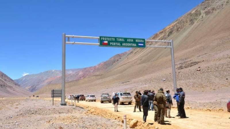 San Juan: cierra el paso a Chile por Agua Negra San Juan: cierra el paso a Chile por Agua Negra