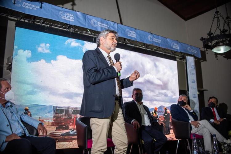 Filmus participó del acto de firma del tratado para la creación de la Región Minera del Litio que integran Catamarca, Salta y Jujuy Filmus participó del acto de firma del tratado para la creación de la Región Minera del Litio que integran Catamarca, Salta y Jujuy