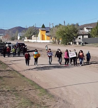 Chubut: Caravana en Gan Gan y Gastre en apoyo al gobierno para desarrollar la minería Chubut: Caravana en Gan Gan y Gastre en apoyo al gobierno para desarrollar la minería