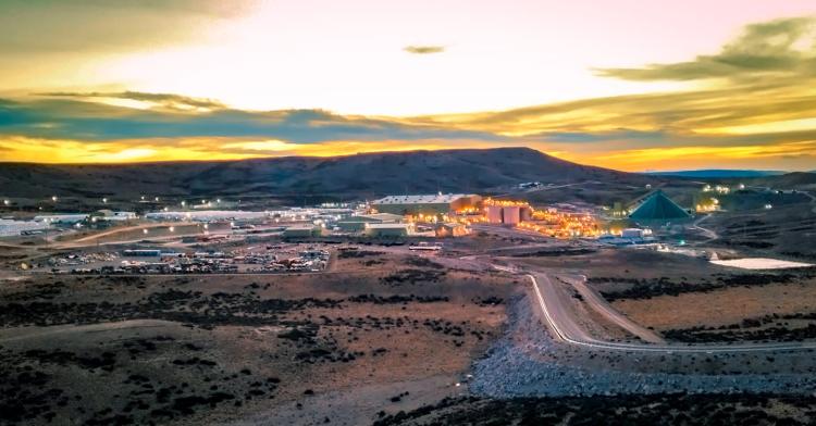 Gobierno provincial Vs Newmont - Cerro Negro: Santa Cruz empecinada en perseguir a la principal productora metalífera de la Patagonia Gobierno provincial Vs Newmont - Cerro Negro: Santa Cruz empecinada en perseguir a la principal productora metalífera de la Patagonia