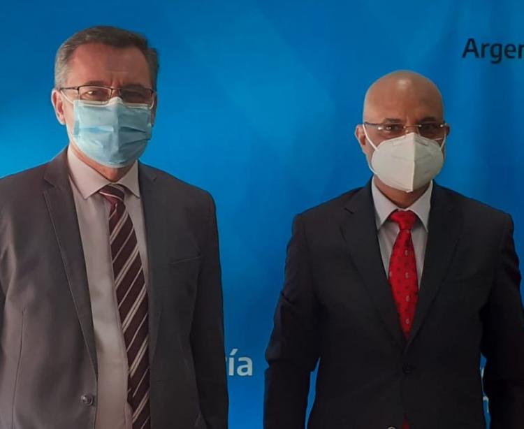 Hensel recibió al Embajador de la India Hensel recibió al Embajador de la India