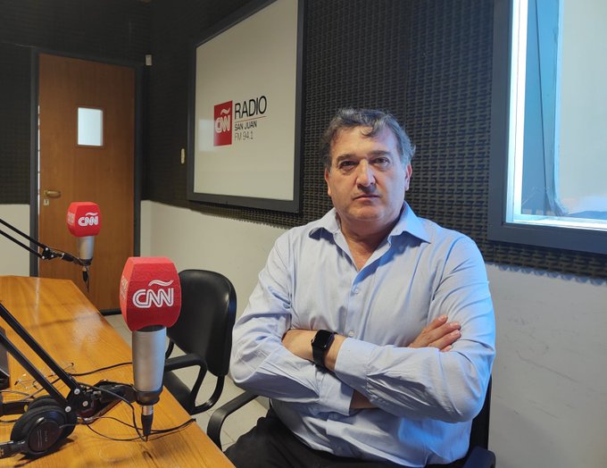 Hernández no lo duda: "Se tendría que aliviar la presión impositiva, dejando de lado nuevos tributos a la industria, la producción y la exportación" Hernández no lo duda: "Se tendría que aliviar la presión impositiva, dejando de lado nuevos tributos a la industria, la producción y la exportación"